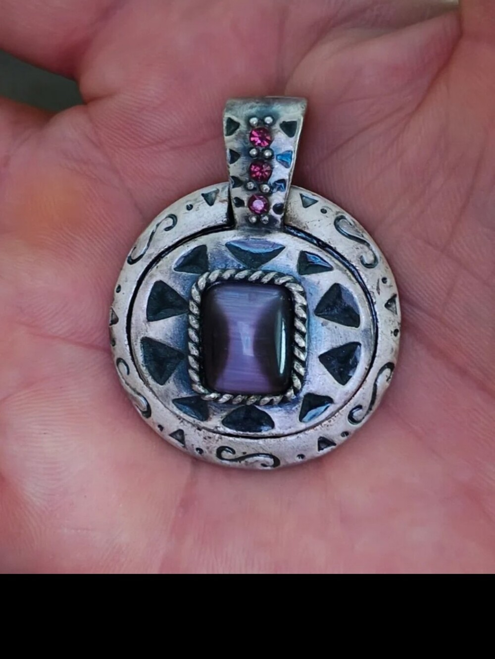 Beautiful Vintage 1980s Signed KC Southwest Design With Purple Stones Pendant